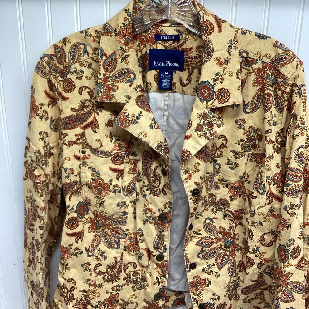 Evan-Picone Beautiful Women’s Peach Jacket Paisley Design Snap Button Size 14 *B